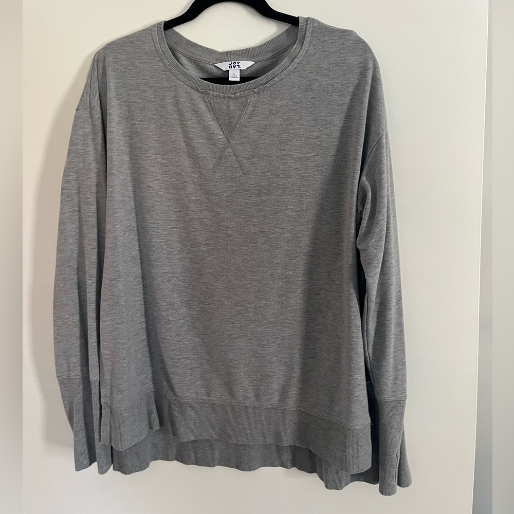 Grey sweatshirt size L